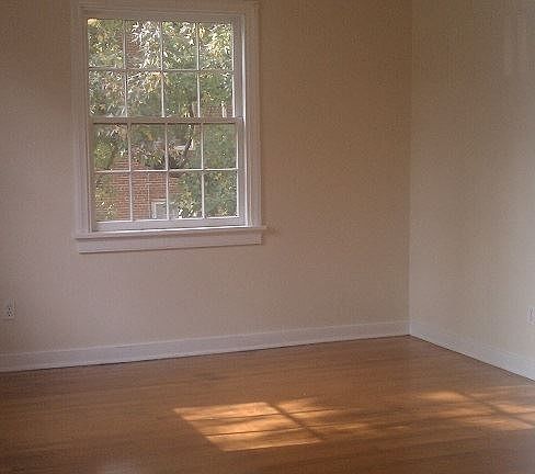 5th image of 3500 Stuart Ave APT B
