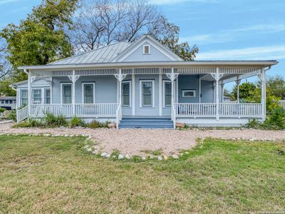 1201 10th Street, Hondo, TX, 78861