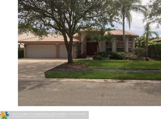 10756 NW 55th St, Coral Springs, FL 33076