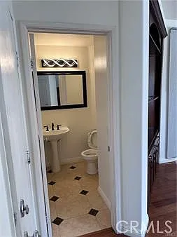 10 Greenborrow Ct — Photo 23