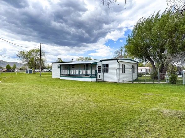 881 Ross Rd, Helena, MT 59602
