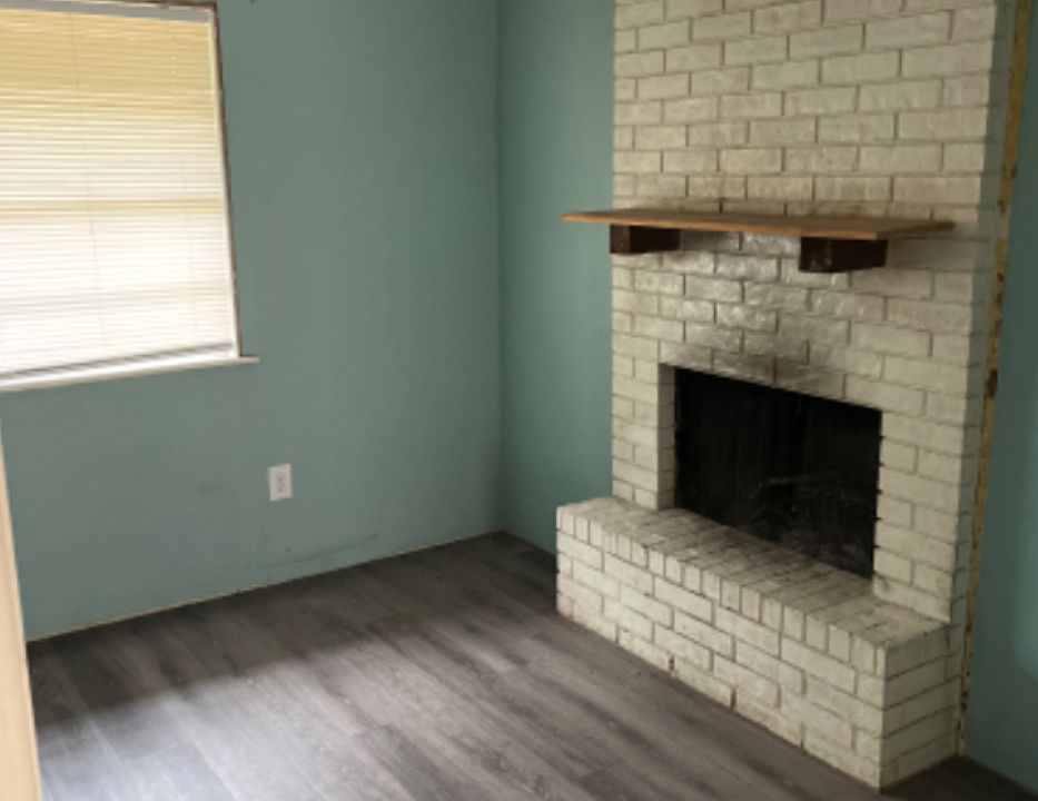2nd image of 4116 Sandy Beach Dr