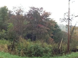 208 Dull Hill Rd, Confluence, PA 15424