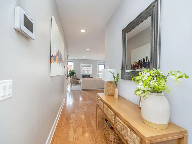 29 Ravine Ave #2 — Photo 16