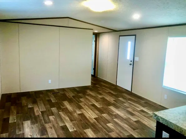 499 Ray Partin Rd, Columbia, KY 42728