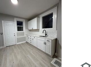 118 S Collins Ave, Baltimore, MD 21229