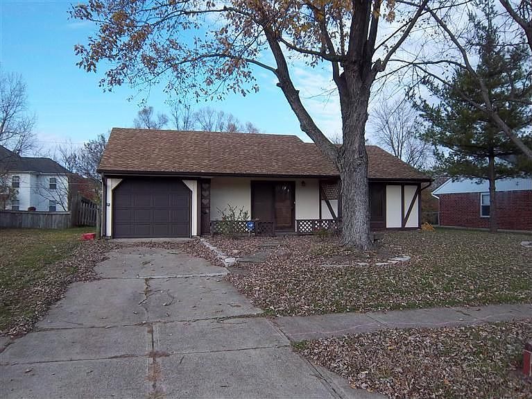 2nd image of 62 Gibraltar Dr