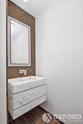 Rented by Oxford Property Group | media 7