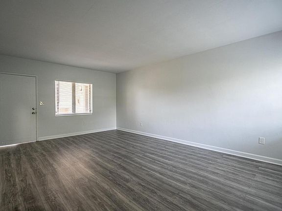 3rd image of 460 NE 82nd Ter Unit 3-460-03
