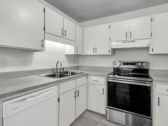 5th image of 6241 Rolling Fork Rd APT B