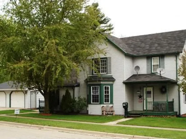 119 Lafayette St, Cuba City, WI 53807
