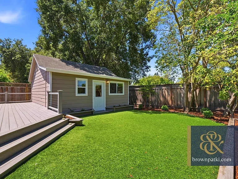1042 Madison Ave — Photo 19