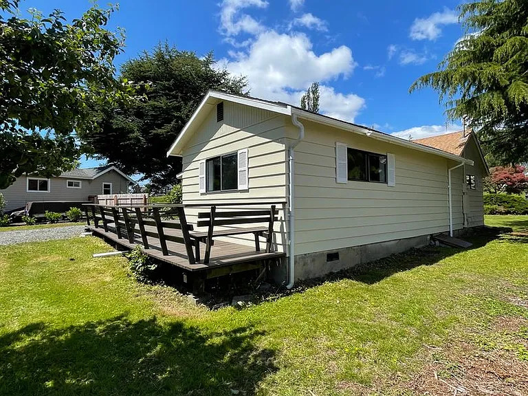 3109 Birchwood Ave — Photo 12