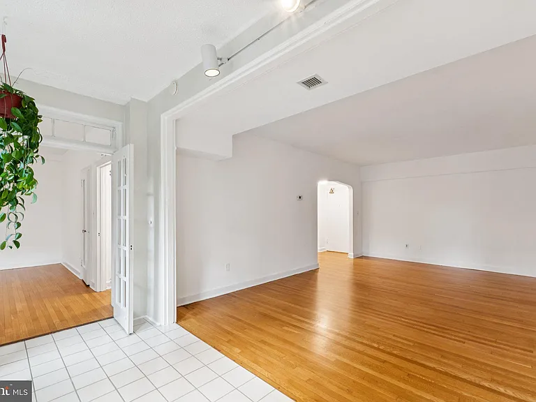 4707 Connecticut Ave NW #211 — Photo 11