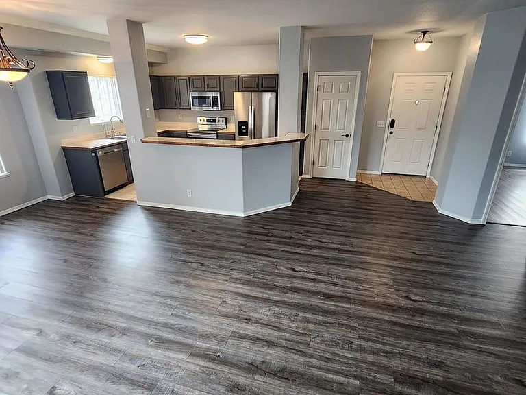 3630 Strawberry Field Grv #C — Photo 7
