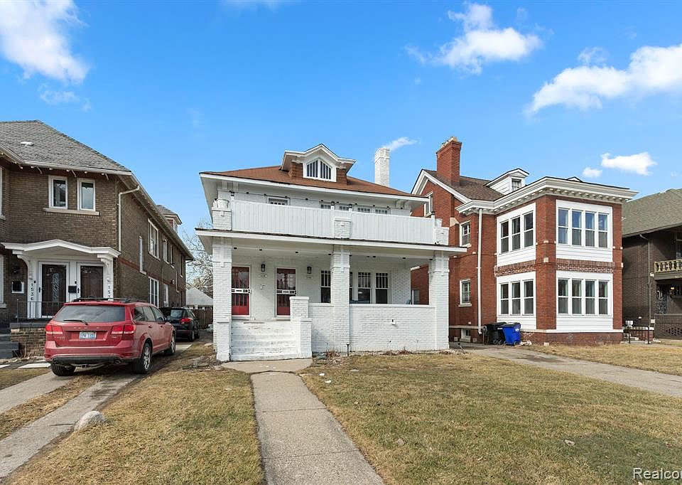 1st image of 1528A Virginia Park St