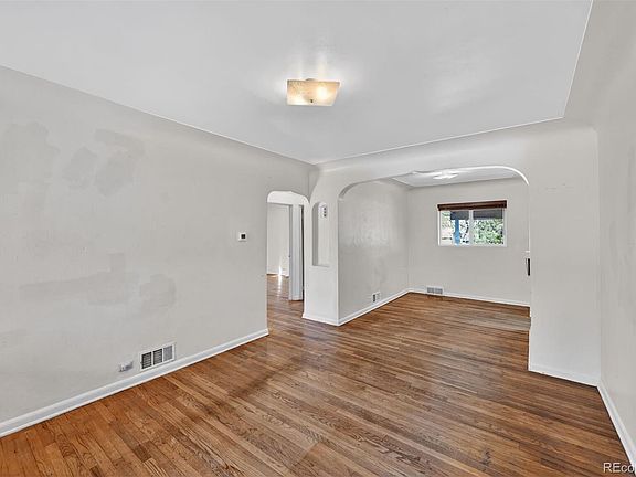 3rd image of 3051 S Downing Street