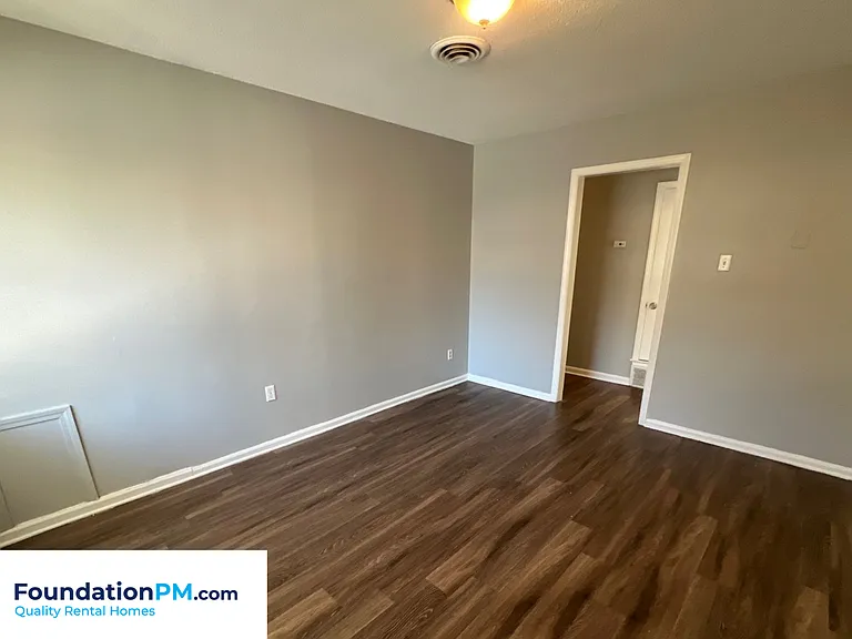 4100 Maumee St — Photo 6