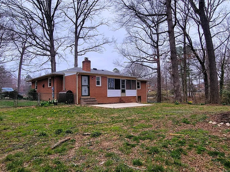 6711 Caribbean Ln — Photo 34