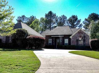 111 Buckeye Dr, Madison, MS 39110