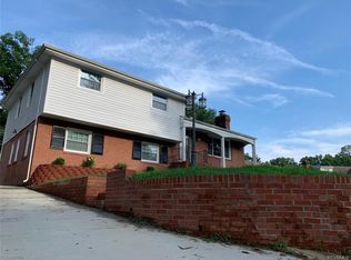 1901 N Parham Rd, Henrico, VA 23229