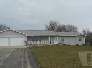 801 W 3rd St, Aurelia, IA 51005