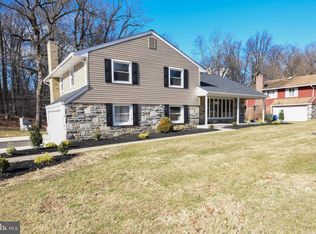 1798 Oakwynne Rd, Huntingdon Valley, PA 19006