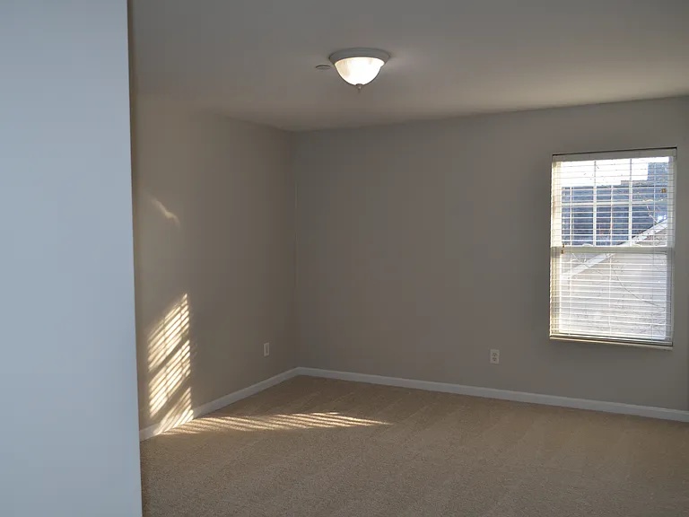 1401 Peppermint Ln — Photo 25