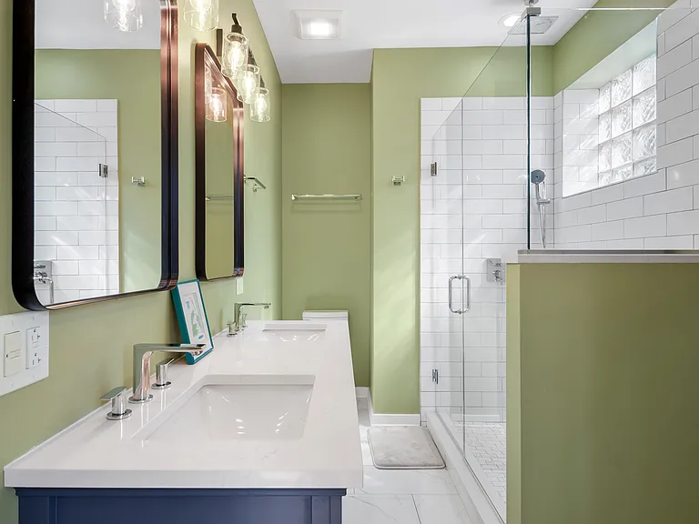 2115 W Crystal St #2 — Photo 10