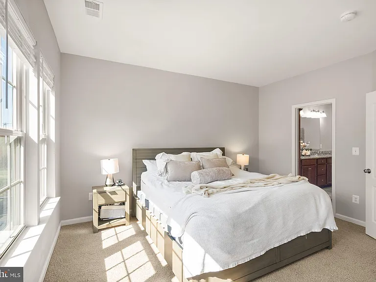 517 Overlook Park Dr #47 — Photo 17