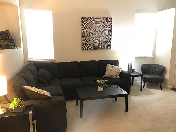 2nd image of 555 Gage Ct