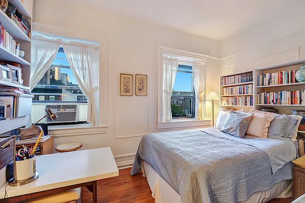 Rented by Corcoran | media 15