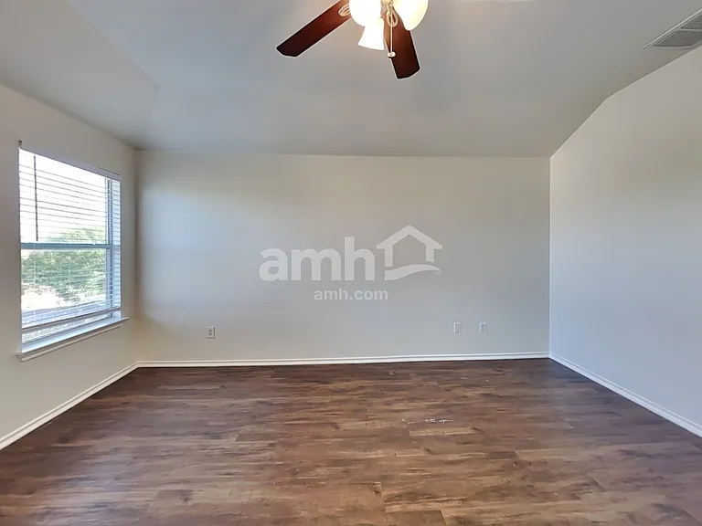 256 Poplarwood Dr — Photo 11