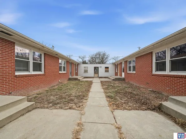 4119 Holdrege St, Lincoln, NE 68503