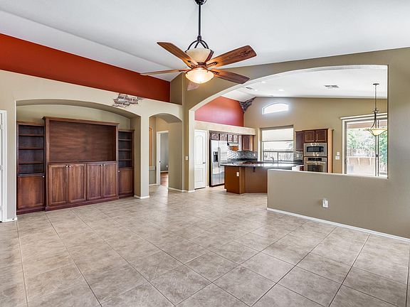 5th image of 18542 N Canal Dr