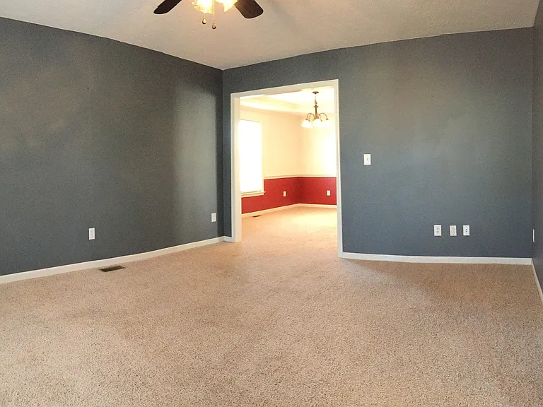 104 Runnymeade Dr — Photo 7