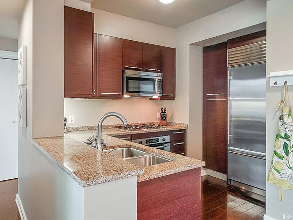4th image of 425 1st St #1608-L