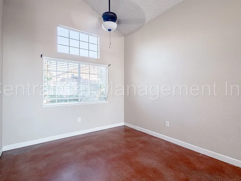 8004 Rushing River Ct — Photo 5