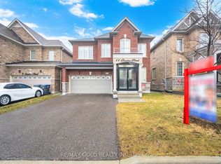 11 Sinatra St, Brampton, ON L6R 4B3