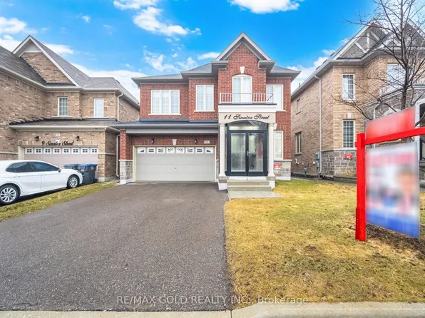 11 Sinatra St, Brampton, ON L6R 4B3
