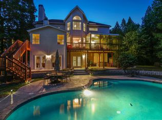 5222 Forest View Cir SE, Mableton, GA 30126