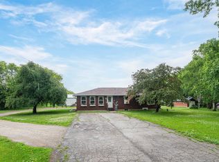 3408 Brooks Rd, Oshkosh, WI 54904