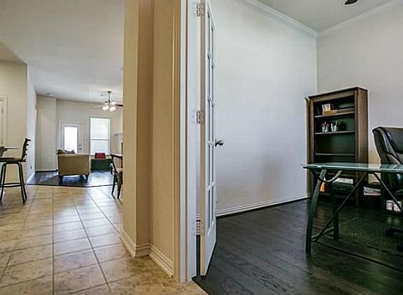 4th image of 7104 Belteau Ln