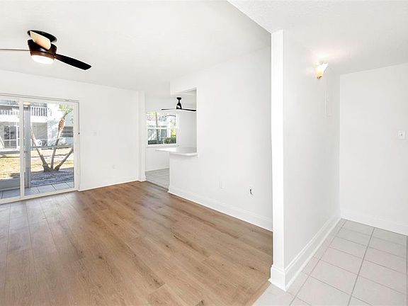 5th image of 241 S McMullen Booth Rd APT 35