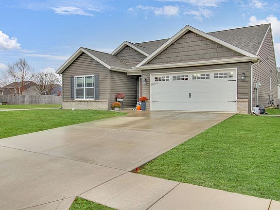 2nd image of 3302 Morrow Dr