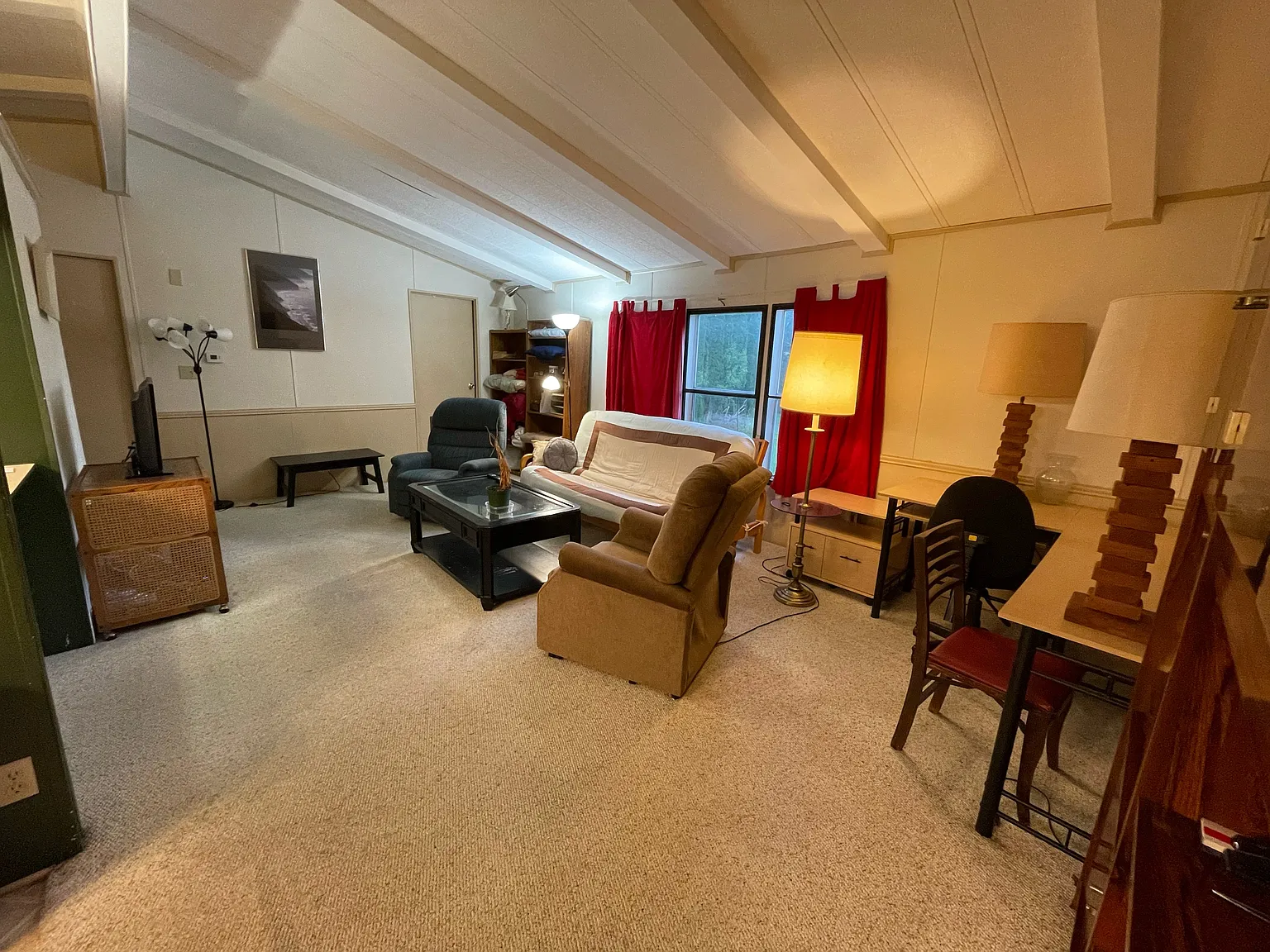 107 Mary Ln — Photo 4