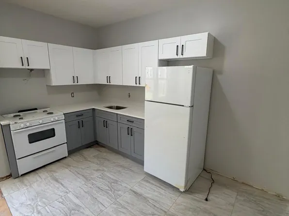 147 Roff St, Staten Island, NY