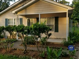 201 Aderhold St, Fairburn, GA 30213