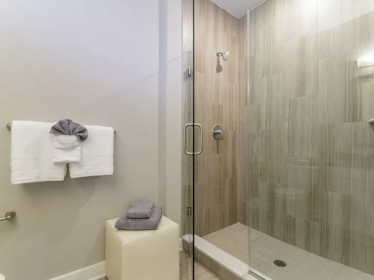 Keva Flats Shower