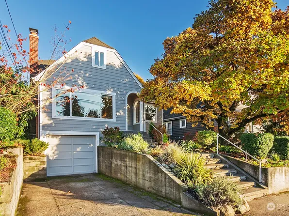 6220 25th Avenue NE, Seattle, WA 98115